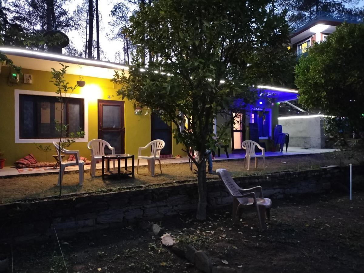 מלון Le Jardin אלמורה מראה חיצוני תמונה